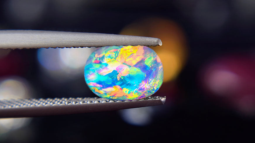 October Birthstone : Everything about Opal