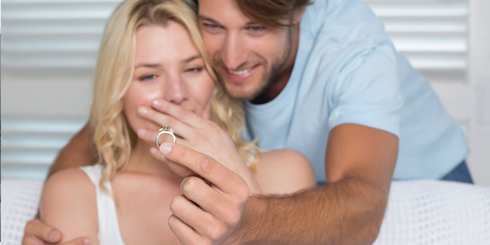 What is An Anniversary Ring?  How To Wear An Anniversary Ring