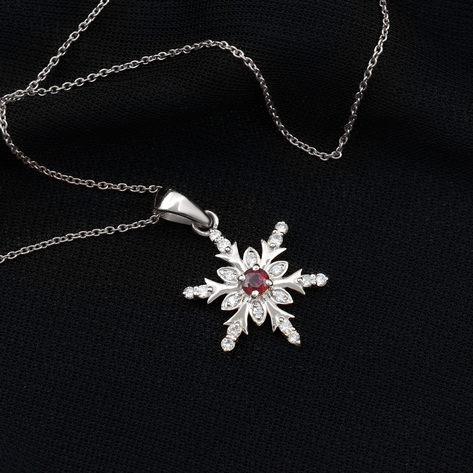 10kt Vintage snowflake diamond pendent with chain deals