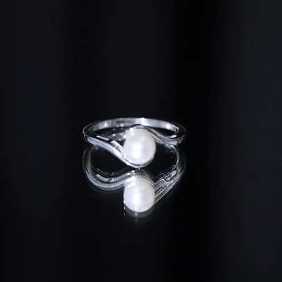 Bypass Freshwater Pearl Solitaire Ring