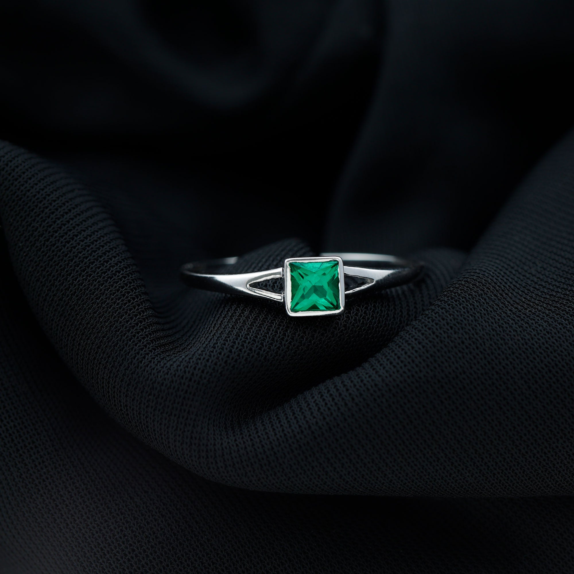 Princess Cut Lab Grown Emerald Solitaire Ring with Split Shank Lab Created Emerald - ( AAAA ) - Quality - Rosec Jewels