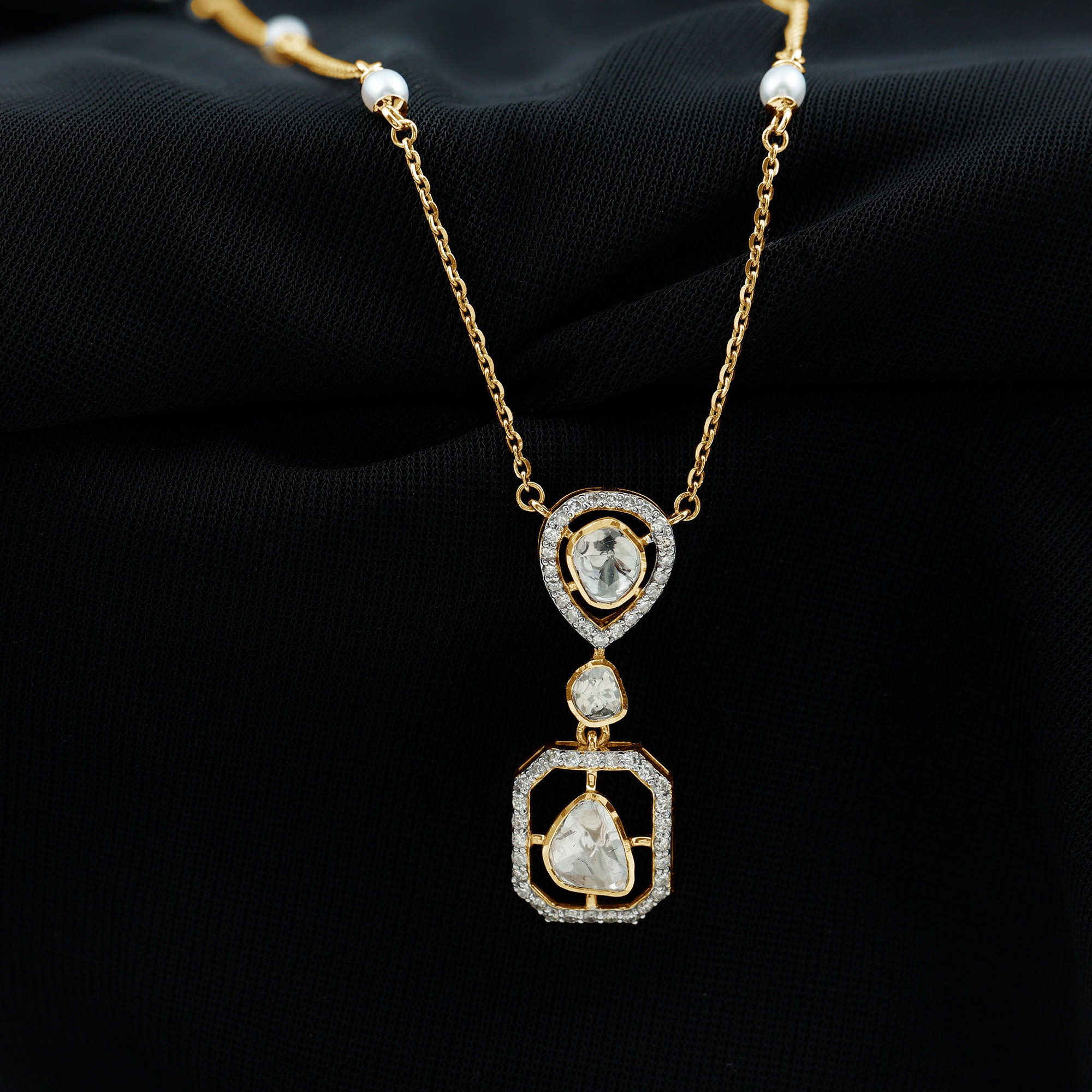 Uncut Diamond and Brillant Cut Diamond Dangle Necklace with Freshwater Rosec Jewels